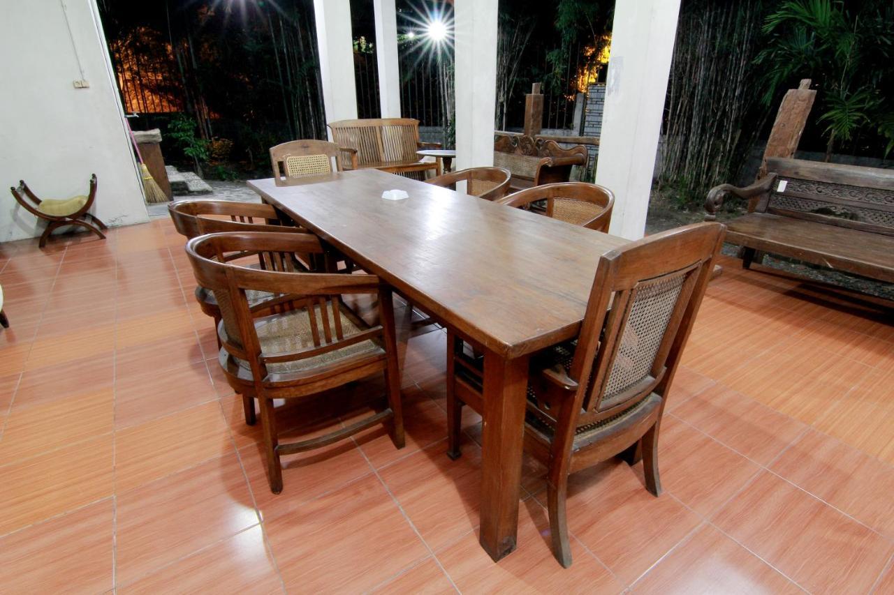 Bifa Antique Boutique 2*